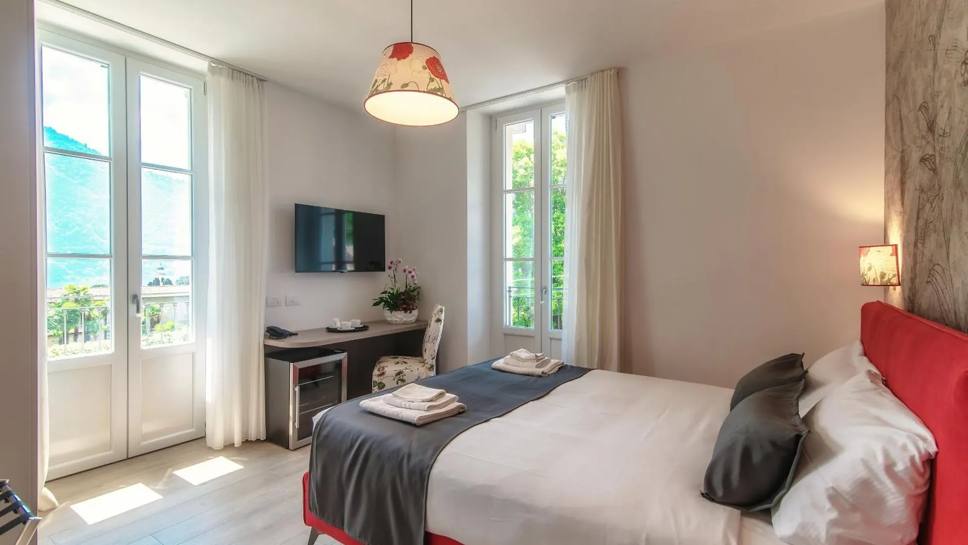 Hotel Ristorante La Vignetta Черноббио 3*,